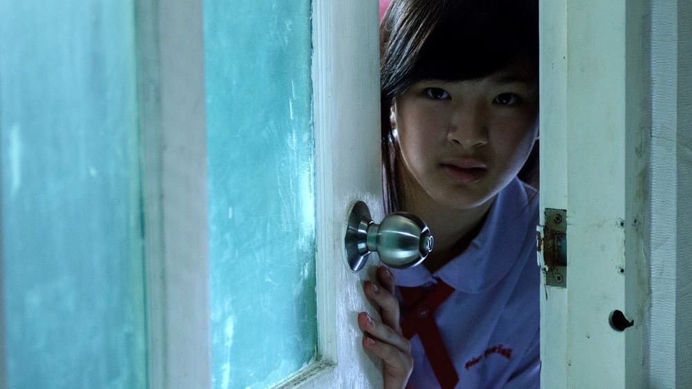 Ngôi Làng Bí Ẩn